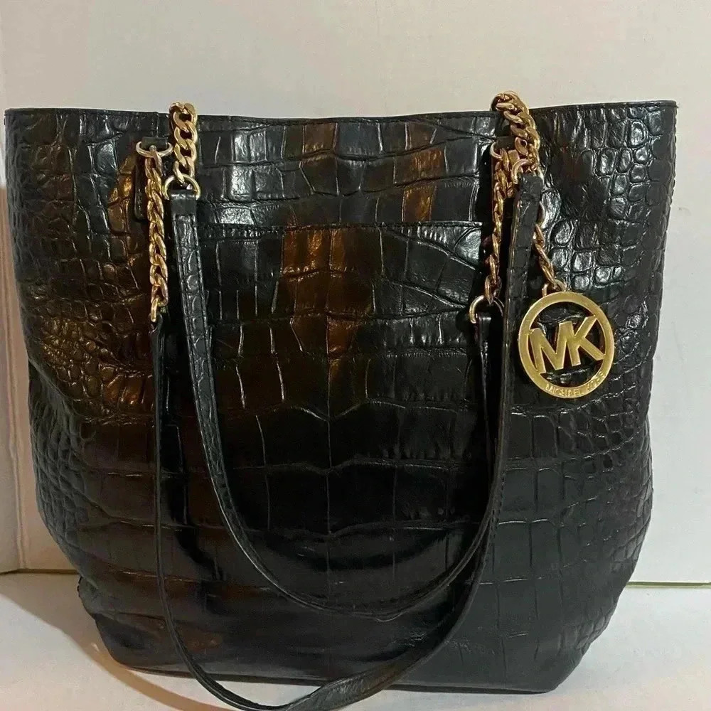Michael kors black embossed leather shoulder handbag - Picture 5 of 12